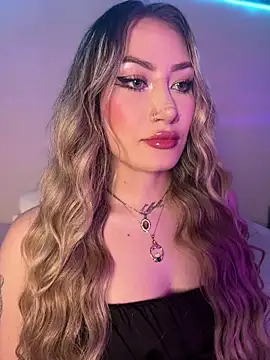  Lally_Valencia__ chat room