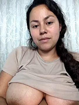 Webcam Model (camila-titis)  is live.Free join now!