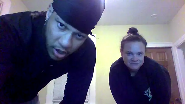 sexdemonfrfr - Sexdemonfrfr's free webcam - UK Sex Cams