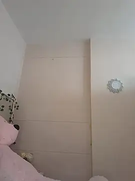 Webcam Model (ItsLeyaa)  is live.Free join now!