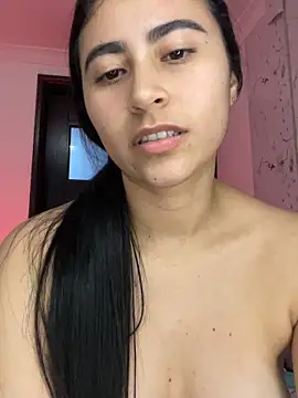Webcam Model (Isabella_Montoya)  is live.Free join now!