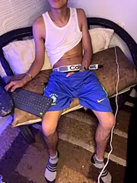 boyxcock7 - Boyxcock7's free webcam - UK Sex Cams