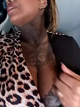 DarkDea Live Webcam on Stripchat