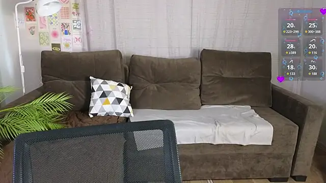 kaleriyaa_ - Kaleriyaa_'s free webcam - UK Sex Cams