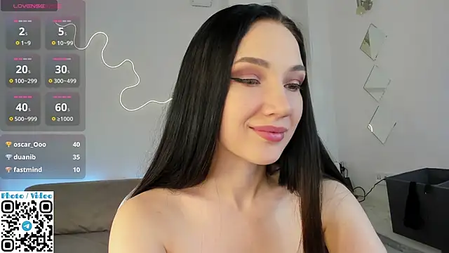 helen_spark - Helen_Spark's free webcam - UK Sex Cams