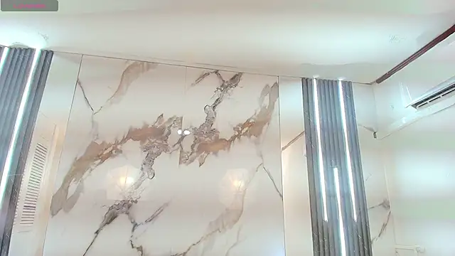 MayaBaker from StripChat