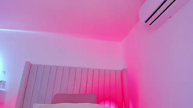 Venus_nite from StripChat