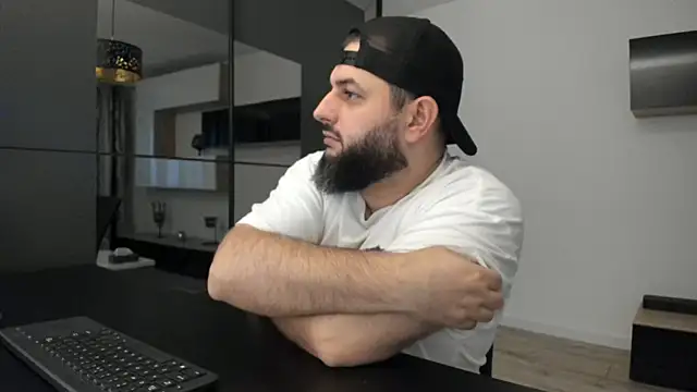 dravenpeak - DravenPeak's free webcam - UK Sex Cams