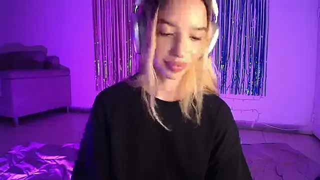 Alina_Lee_t webcam stripchat model stream image