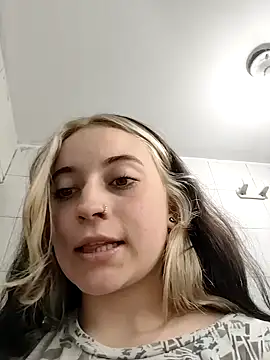 sheeiila webcam stripchat model stream image