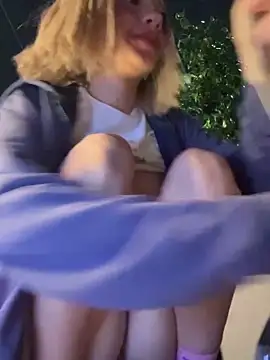 SweetBunnyGF from StripChat is Freechat