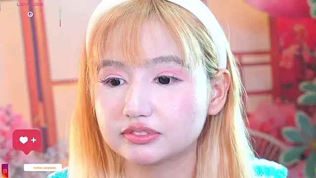 Pinkie_Princes from StripChat is Freechat