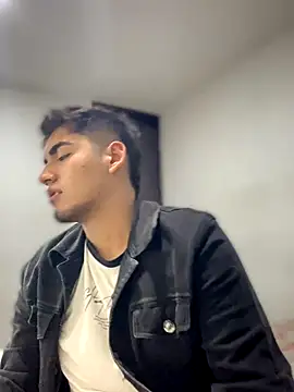 Live gay cam of tomy_hot20 from  | Let’s chat live!