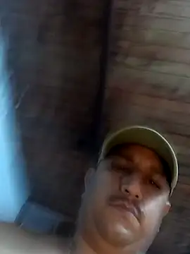 Live gay cam of Tequilamaster from  | Let’s chat live!