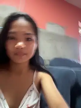 Webcam Model (PetiteMaexx)  is live.Free join now!