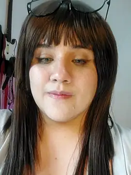 Webcam Model (ItsNaiixa)  is live.Free join now!