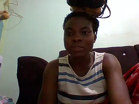 sexxyqueenn22 live cam screenshot female on Ohstagram — Live Cams & Adult Streams