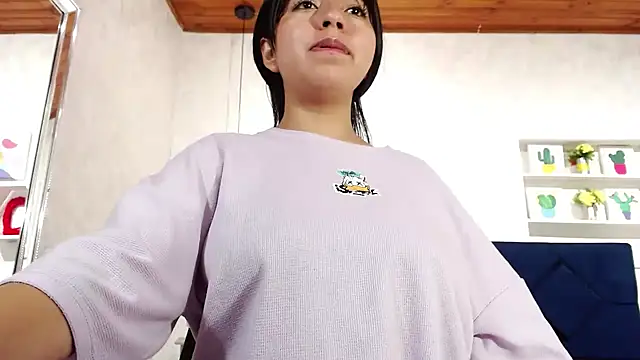 Live cam of CarolineBrunx from co | Watch me live!