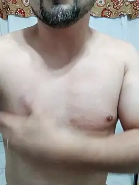 bradd_32 (M young) - CLOSE UP CUMSHOT