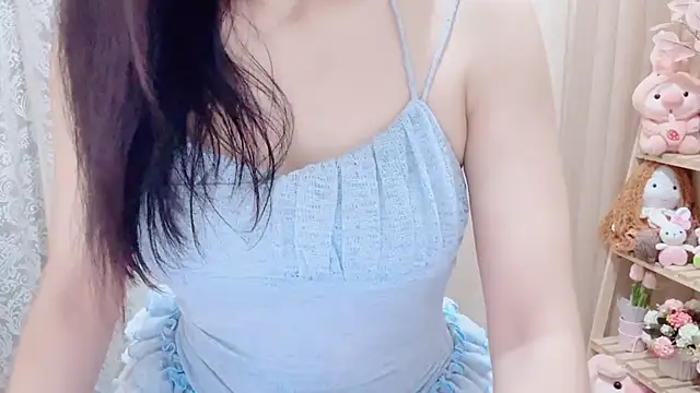 rellababyy (Ask my age) - play plug n control domi 😙😙😙