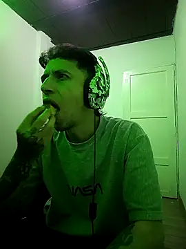 Preview of aron_jones_