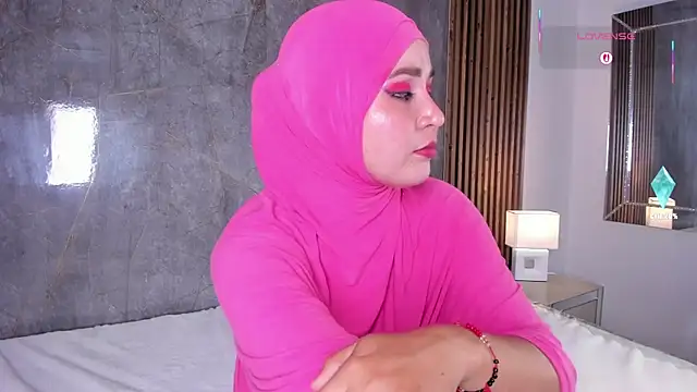 samiquest (Ask my age) - #oil ass very hot