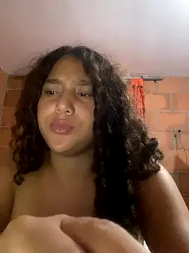 anaisvelvet11 (F teen) - naked, wet pussy