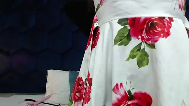 secretdream_vc - Secretdream_vc's free webcam - UK Sex Cams