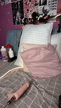 denise__levi_ - Denise__levi_'s free webcam - UK Sex Cams