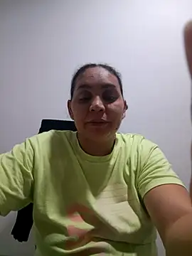 Webcam Model (MirandaSoto)  is live.Free join now!