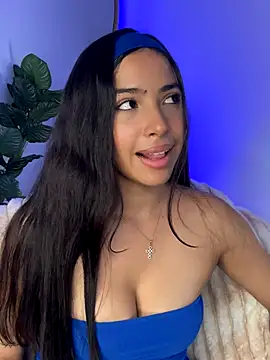 Webcam Model (_Emily_Thompson_)  is live.Free join now!