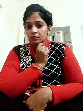 Webcam Model (Mohni_love)  is live.Free join now!