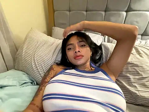 miss_glenda - Miss_glenda's free webcam - UK Sex Cams