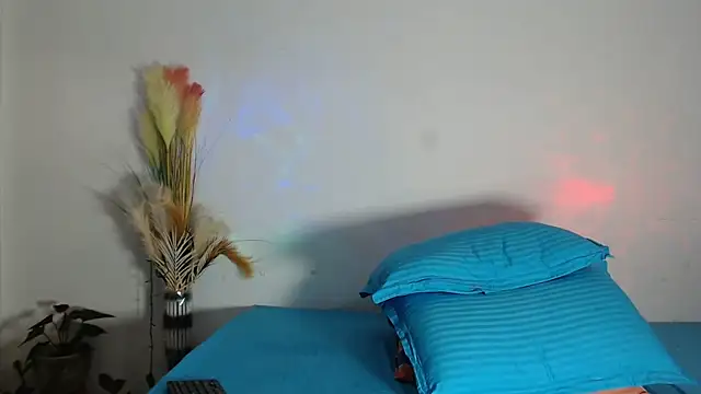 sahansa - Sahansa's free webcam - UK Sex Cams