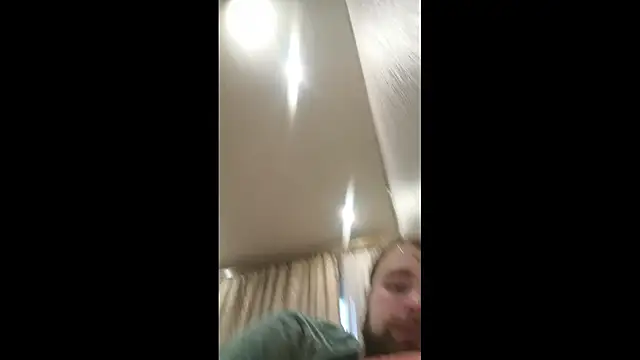 jillc (M young) - Huge cumshot. With tokens or not.