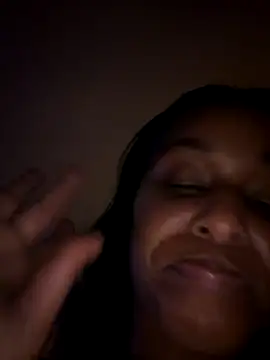 Webcam Model (Realwetpussy)  is live.Free join now!