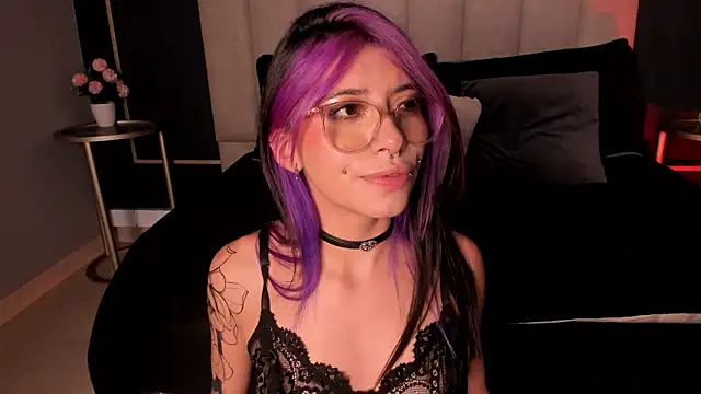  Violetta_Nur chat room