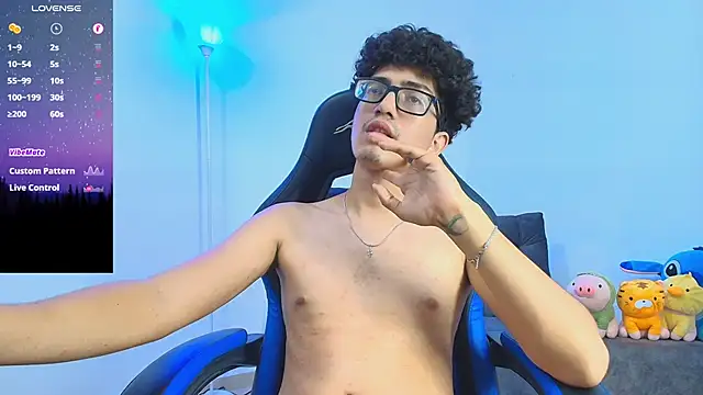 tylerwhite_ (M young) - 💦 “Vibrator ON – How long can I last?”