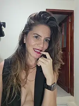 hanny_24 - Hanny_24's free webcam - UK Sex Cams