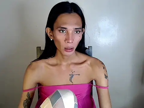 kate_69x (T young) - Suckdildo/Cumshow