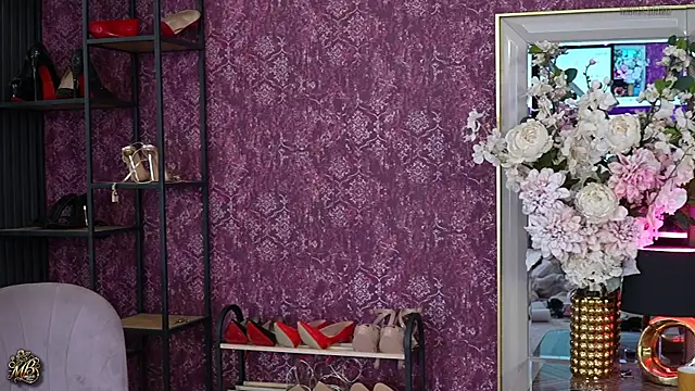 mishelle-brizo xxx live show