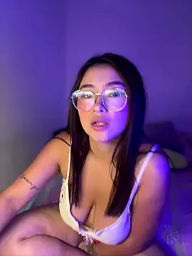 Webcam Model (Lexxa_peach)  is live.Free join now!