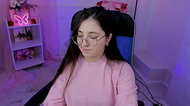 virtuallvoyant - VirtuallVoyant's free webcam - UK Sex Cams