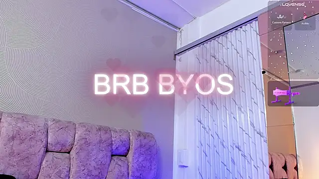 emilyboobss - Emilyboobss's free webcam - UK Sex Cams