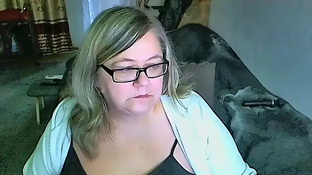 sex2's Stripchat show and profile