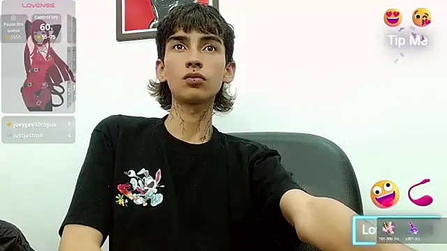 ttimy_x_boy live cam screenshot male from Colombia on Home.Pink — Cozy Live Cams & Chat