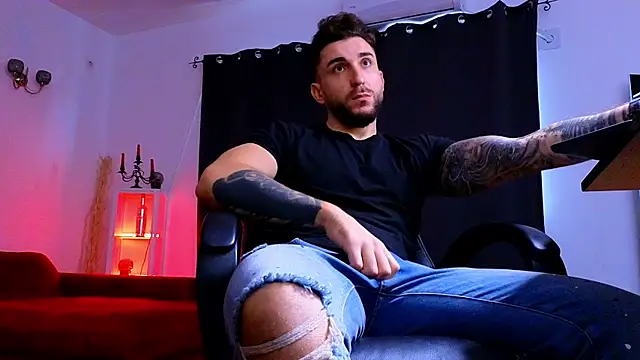 mightyaaron66 (M young) - 𖤐🔥 parTy Time ,House parTy  !  💨𖤐