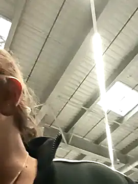  AvaNastyMilf chat room