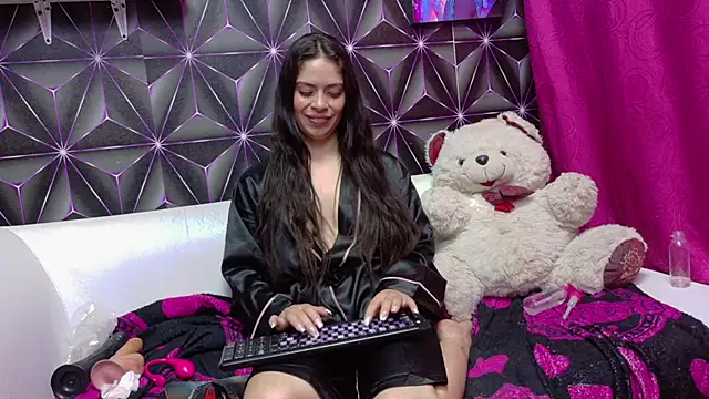  emilygrooe chat room