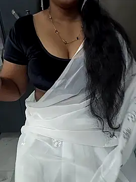 Nikitha_telugu